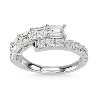 14K White Gold Diamond 1 7/8 Ct.Tw. Fashion Ring