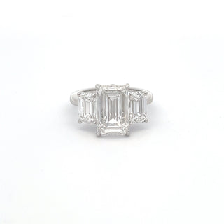 PLATINUM LAB GROWN DIAMOND 7CT EMERALD CUT