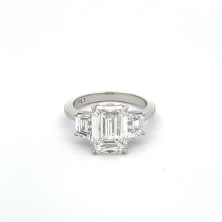 PLATINUM LAB GROWN DIAMOND 5CT EMERALD CUT
