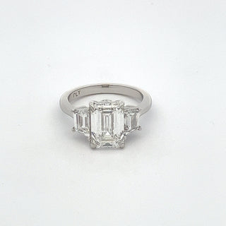 PLATINUM LAB GROWN DIAMOND 4CT EMERALD CUT