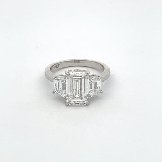 PLATINUM LAB GROWN DIAMOND 4.5CT EMERALD CUT