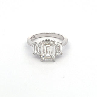 14K W/G LAB GROWN DIAMOND 4.5CT EMERALD CUT