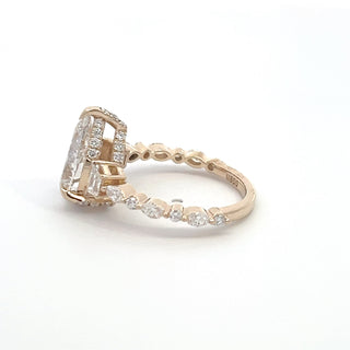 14K Y/G LAB GROWN DIAMOND 4.00CT MULTISTONE RING WITH PEAR CUT CENTER