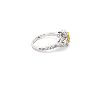 14K W/G LAB GROWN YELLOW & WHITE DIAMOND 3CT MARQUISE CUT