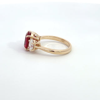 14K Y/G LAB GROWN RUBY/DIAMOND RING 4.75CT