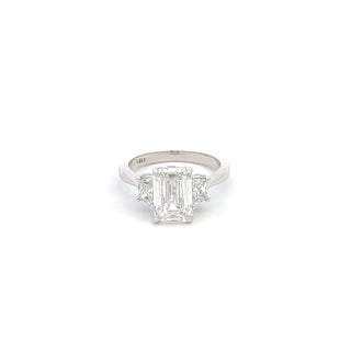 PLATINUM LAB GROWN DIAMOND 3.00CT EMERALD CUT