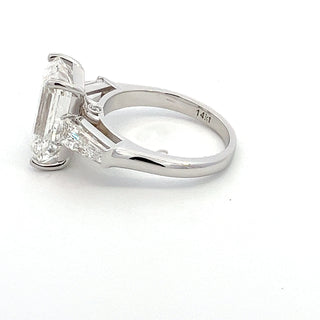 14K W/G LAB GROWN DIAMOND EMERALD CUT 8.25CT