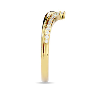Diamond 1/6 ct tw Chevron Band in 10K Yellow Gold