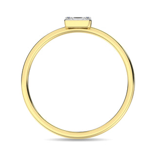 Diamond 1/10 ct tw Round and Baguette Cut Ring in 10K Yellow Gold